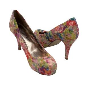 Madden Girl Pink Getta Floral Round Toe Platform Pumps Size 6 Women’s